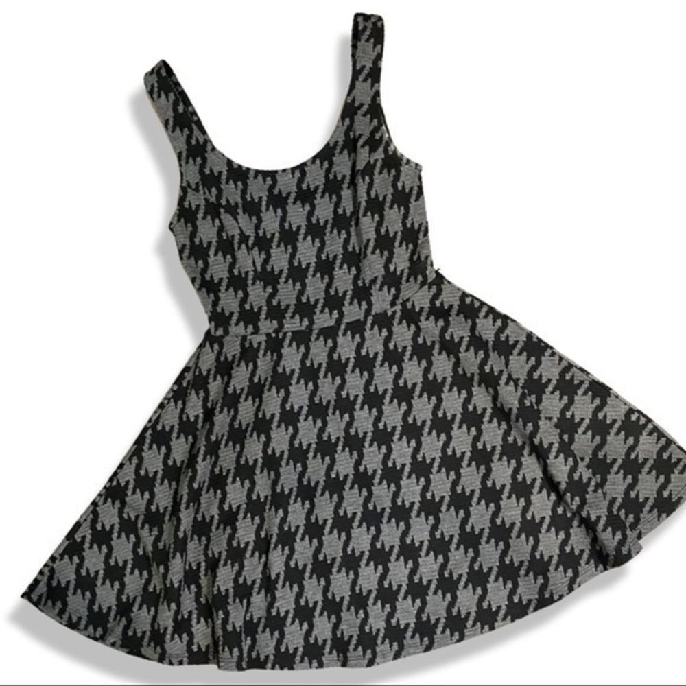 American Rag Black/Grey Sleveless SkaterGirl Dress